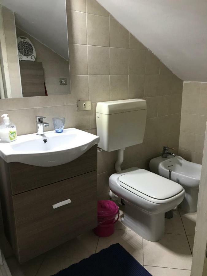 Attico Bellavista Appartement Aosta Buitenkant foto